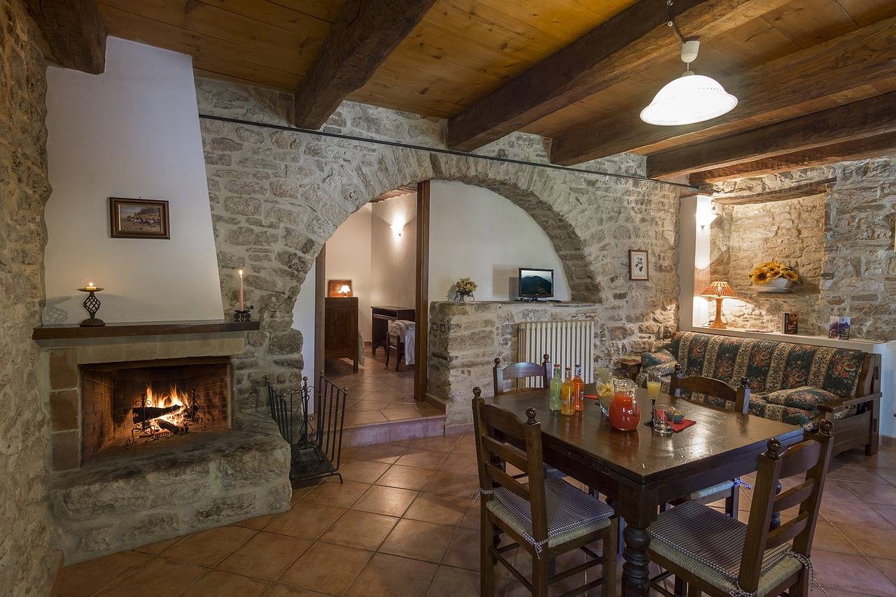 Expert Chimney and Fireplace Services in Franklin, Michigan